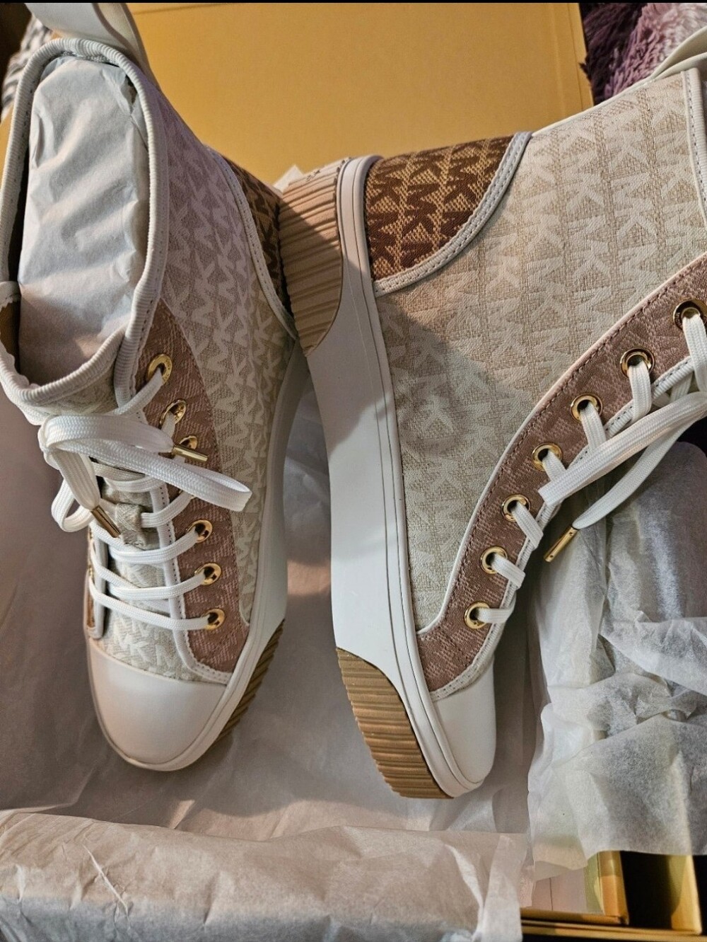 Michael Kors - Picture 5 of 6